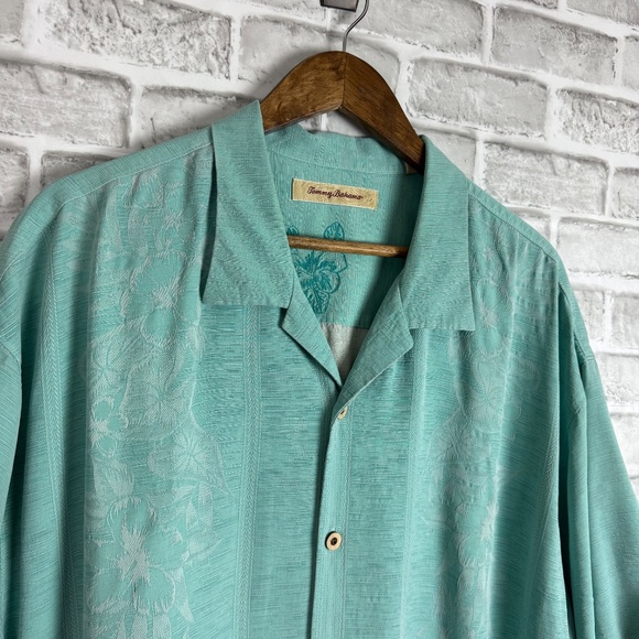 Tommy Bahama Hawaiian Silk Mint Green Embroidered Tropical Camp Shirt Mens 2XL - Picture 2 of 6